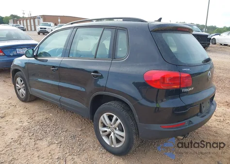 2017 Volkswagen Tiguan 2.0T/2.0T S z USA, uszkodzony, nr VIN WVGBV7AX6HK027679